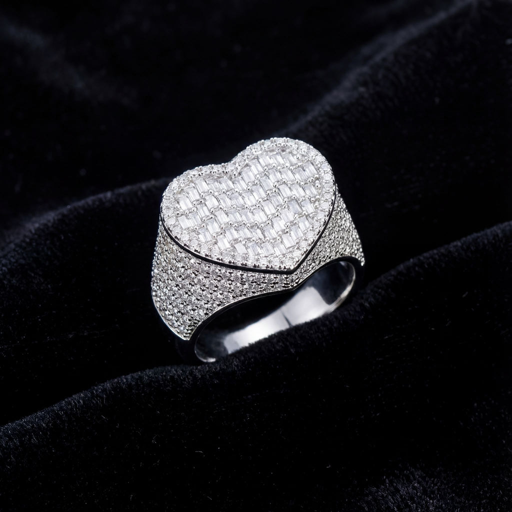 VVS HEART RING