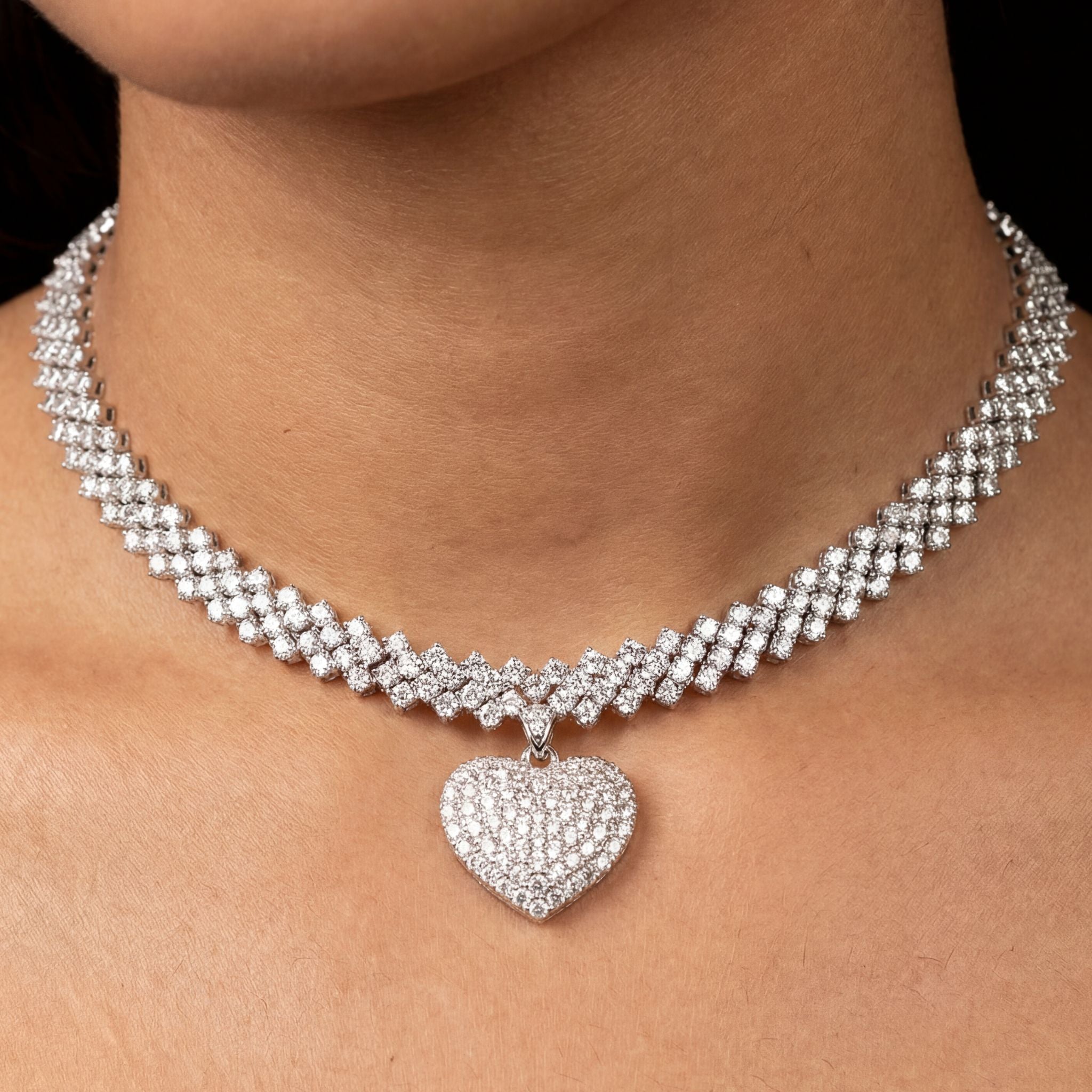 ICE HEART CHOKER