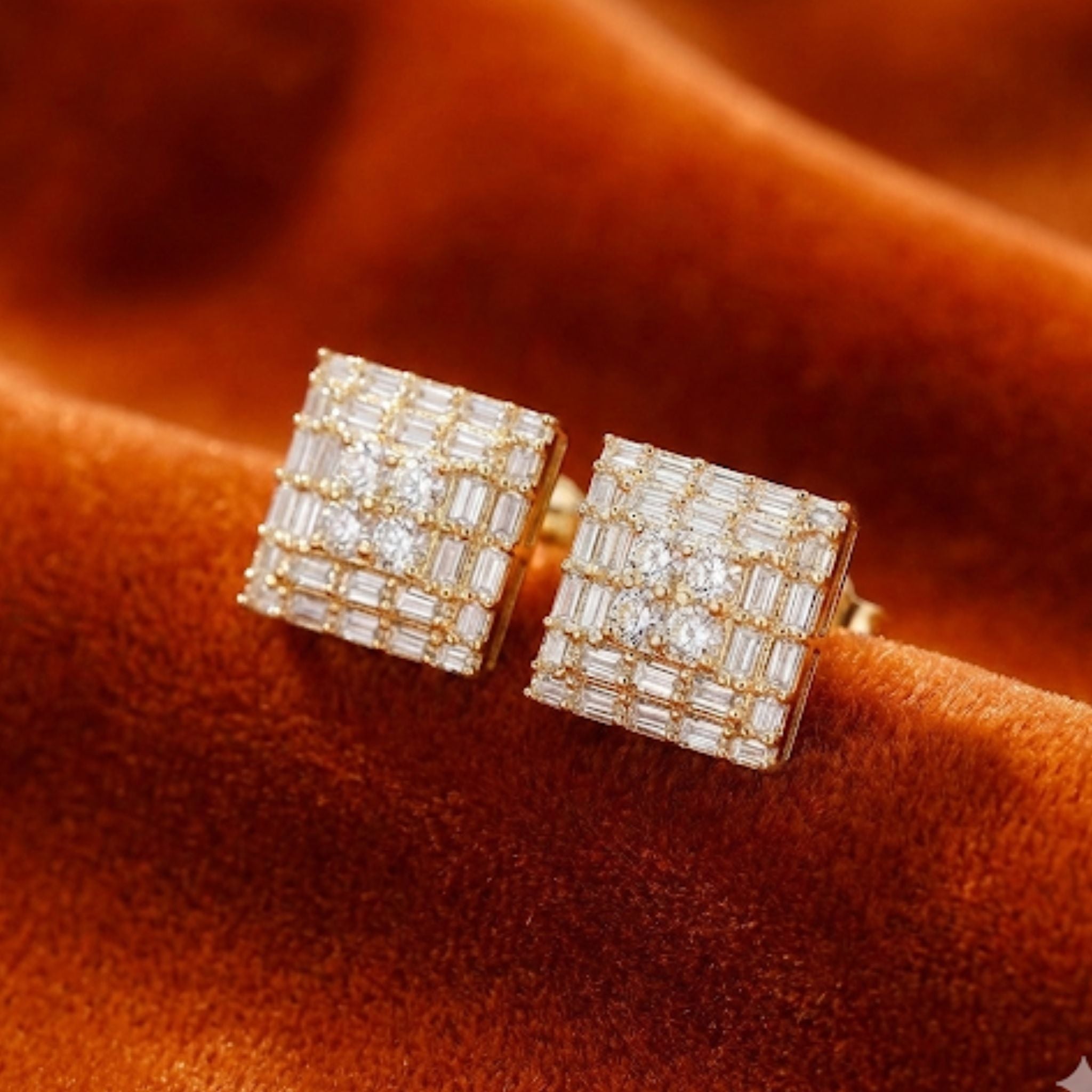 VVS SQUARE EARRINGS