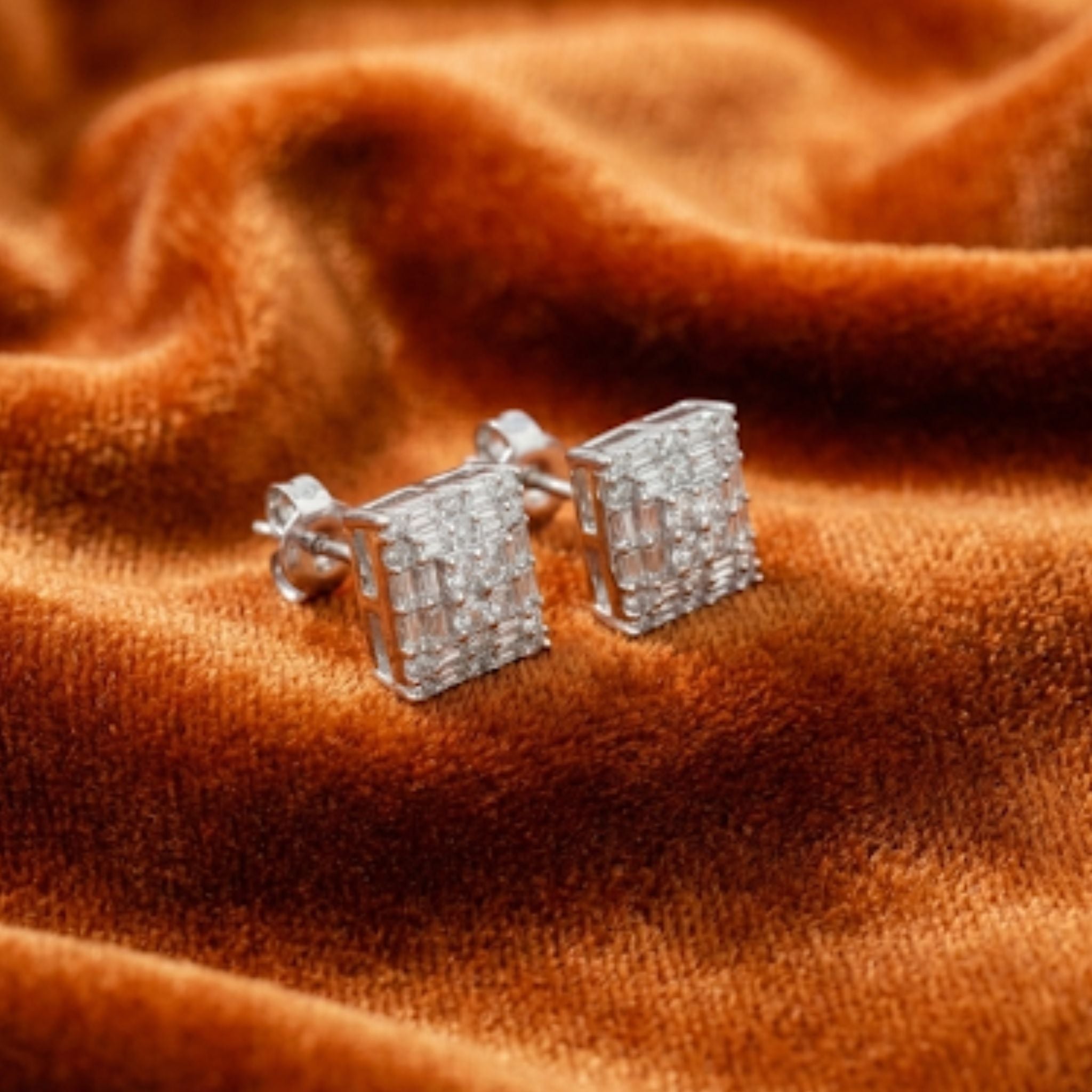 VVS SQUARE EARRINGS