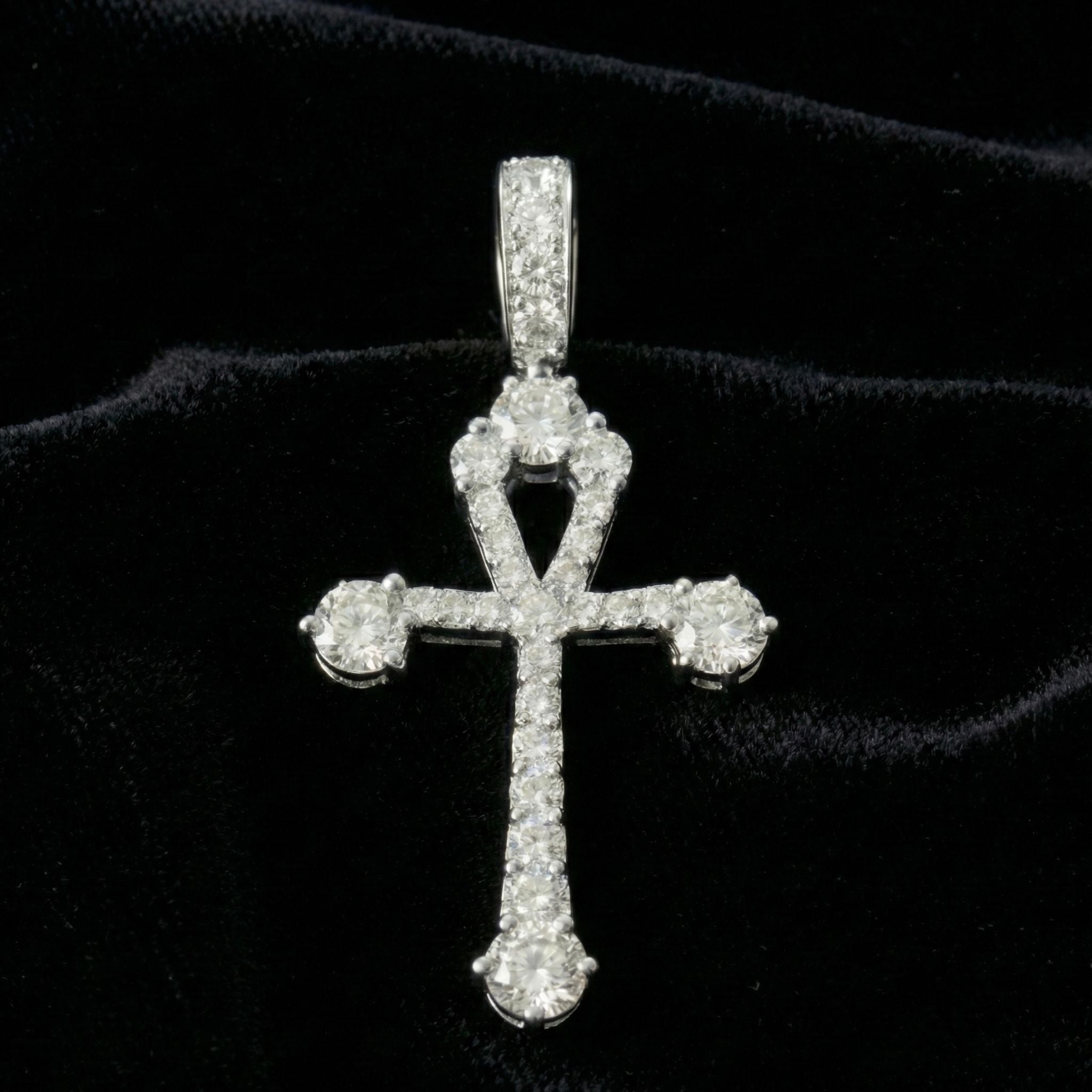 Cross pendant – ICE CULTURE
