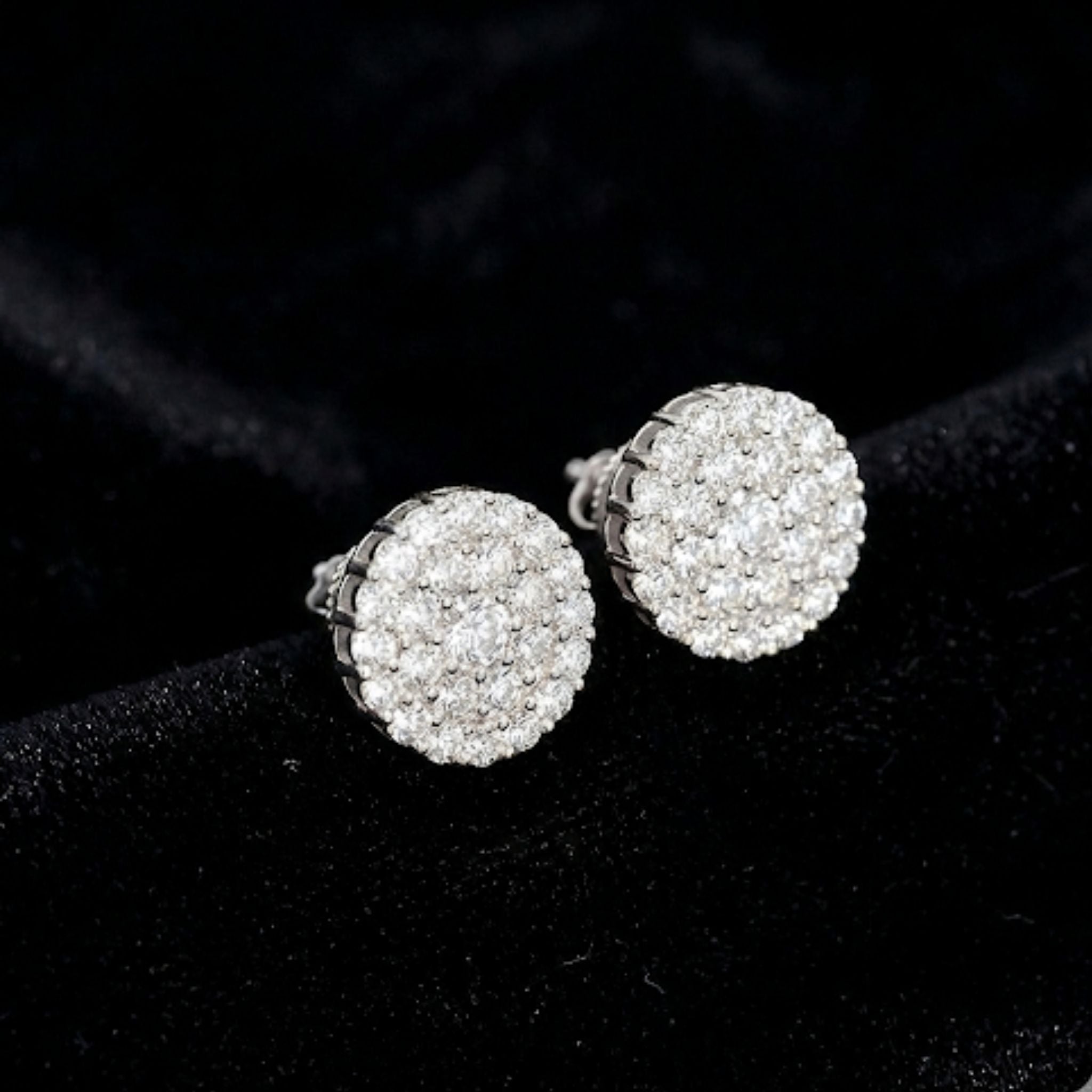 VVS ROUND EARRINGS